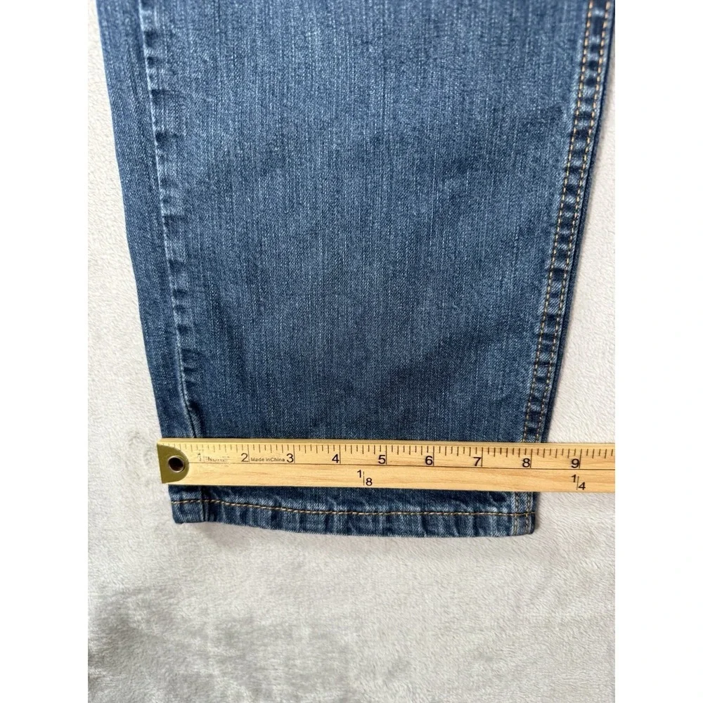 Levis levis 559